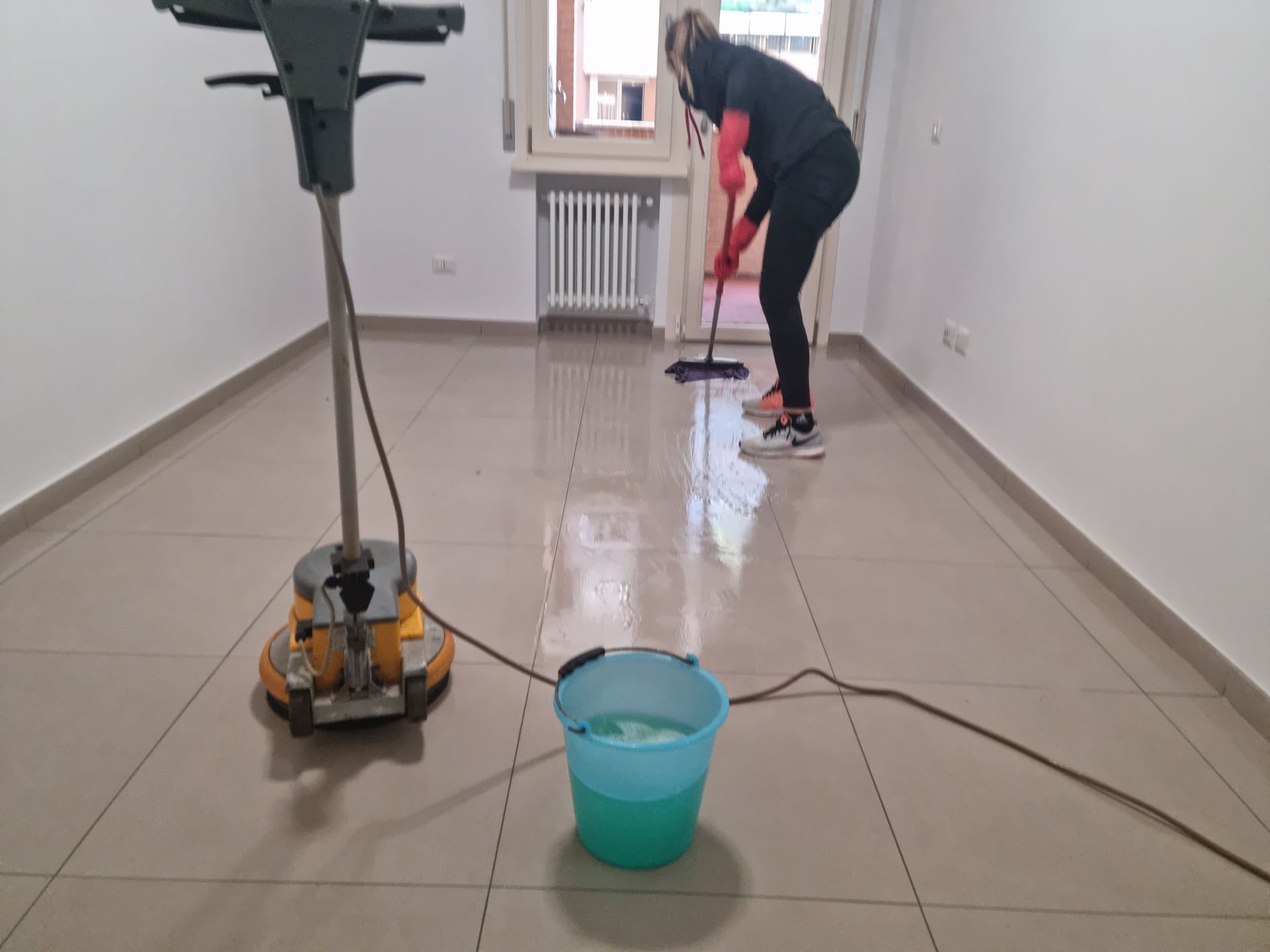 Pulizie straordinarie per barbonismo domestico a Roma