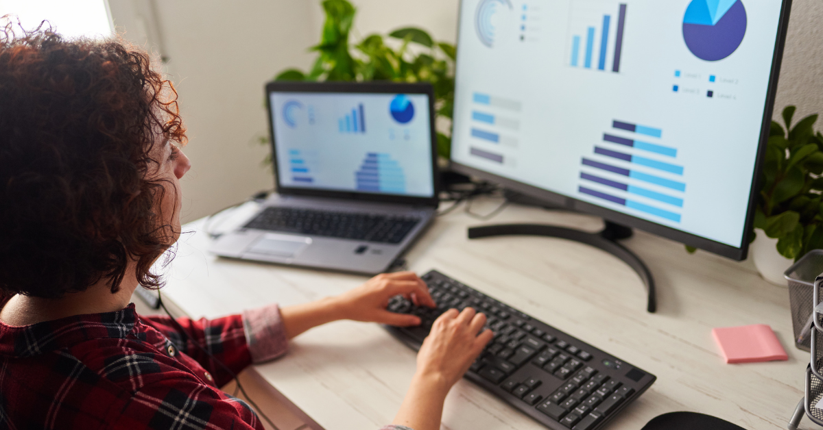 remote worker using tech platforms to help with their business