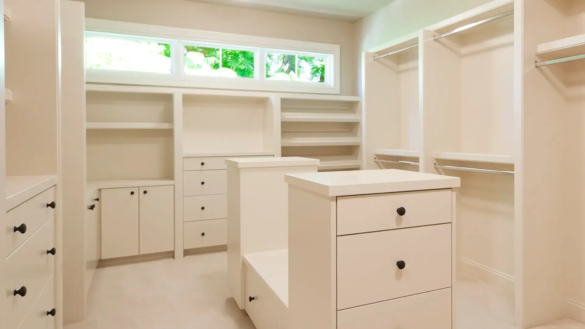 Custom Closest Stoney Creek 