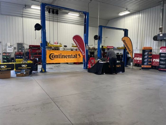 Continental Tire Service Area In Mechanicsville VA | 301 Auto Repair