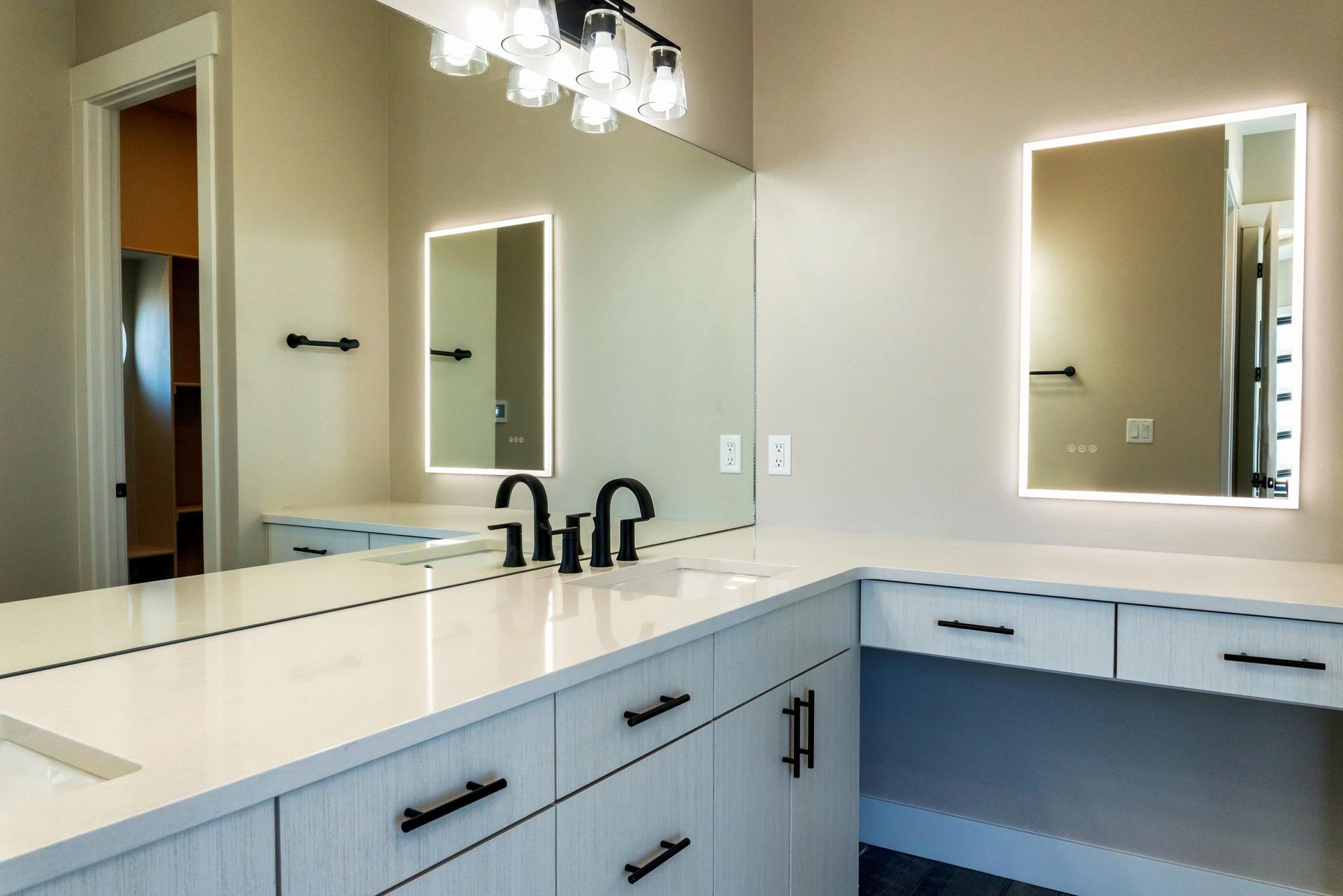 Bathroom Mirrors — Longwood, FL — J & H Mirror & Glass LLC