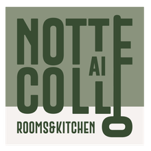 Un logo verde e bianco per le camere e la cucina di Notte Colle