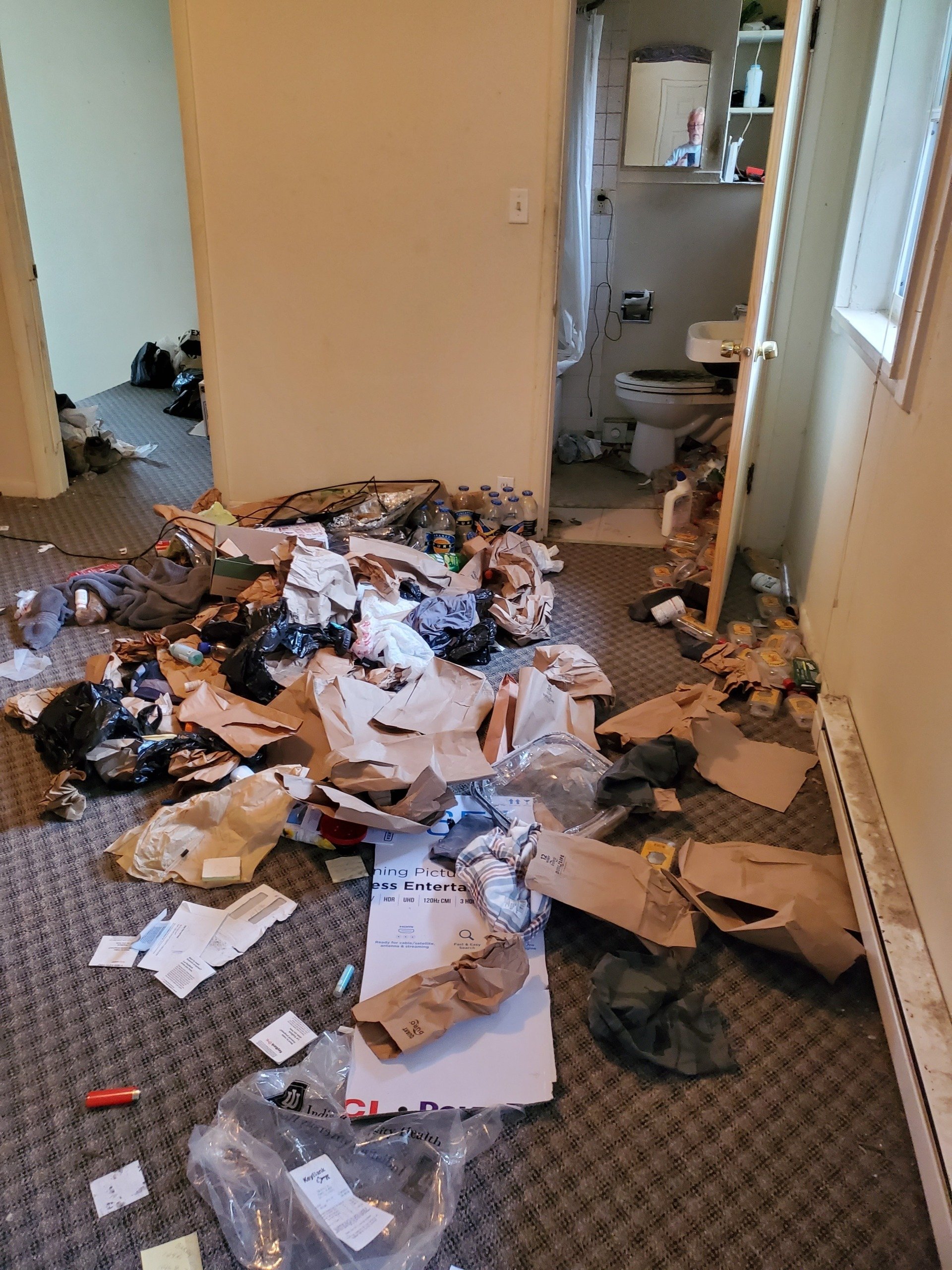 A Day In The LifeOf AC Trash Hauling