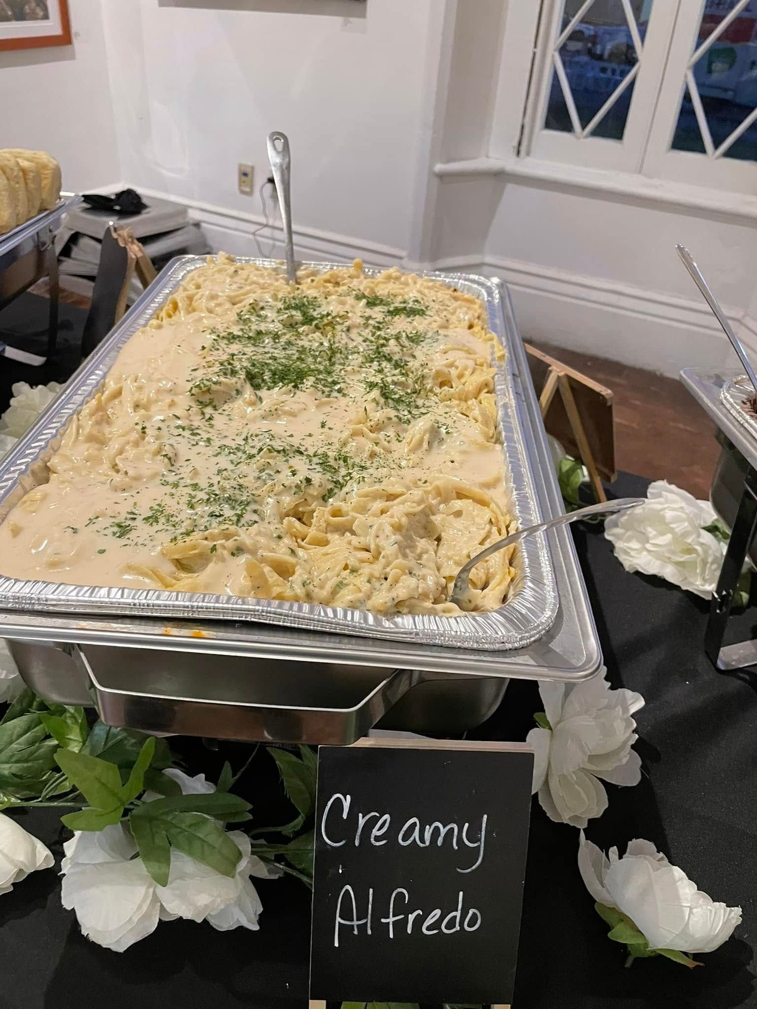 creamy alfredo in serving dish