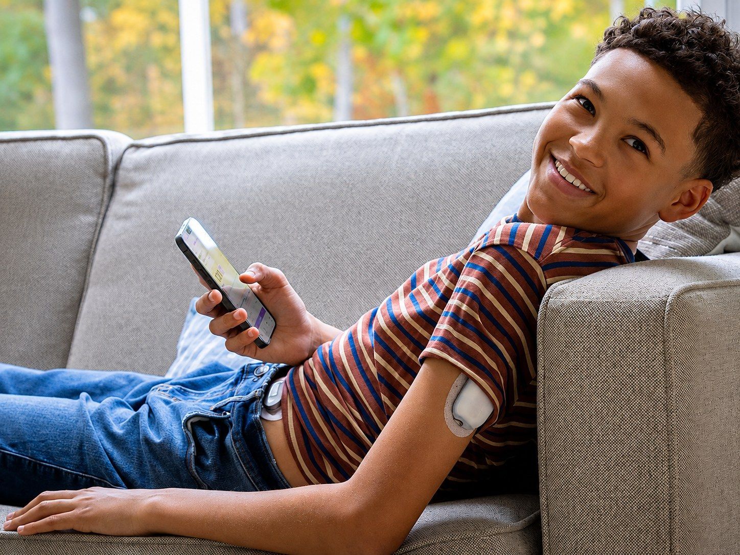 Omnipod 5 pod and PDM device