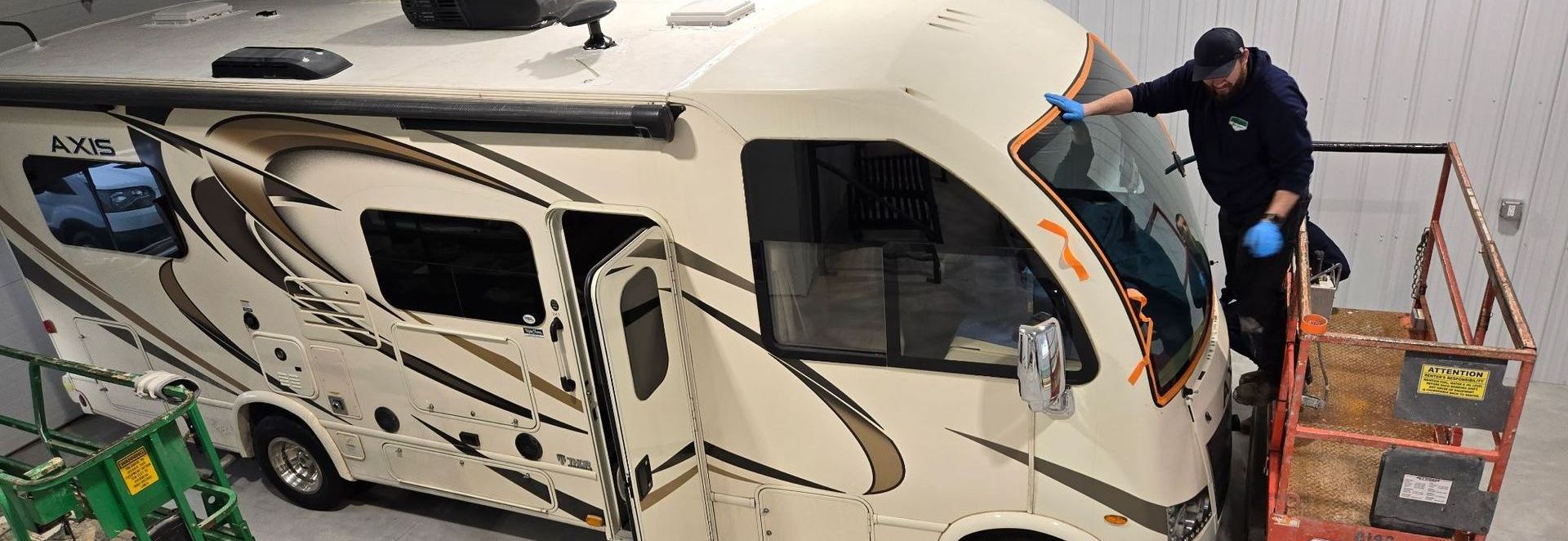 RV windshield replacement near Albany, NY