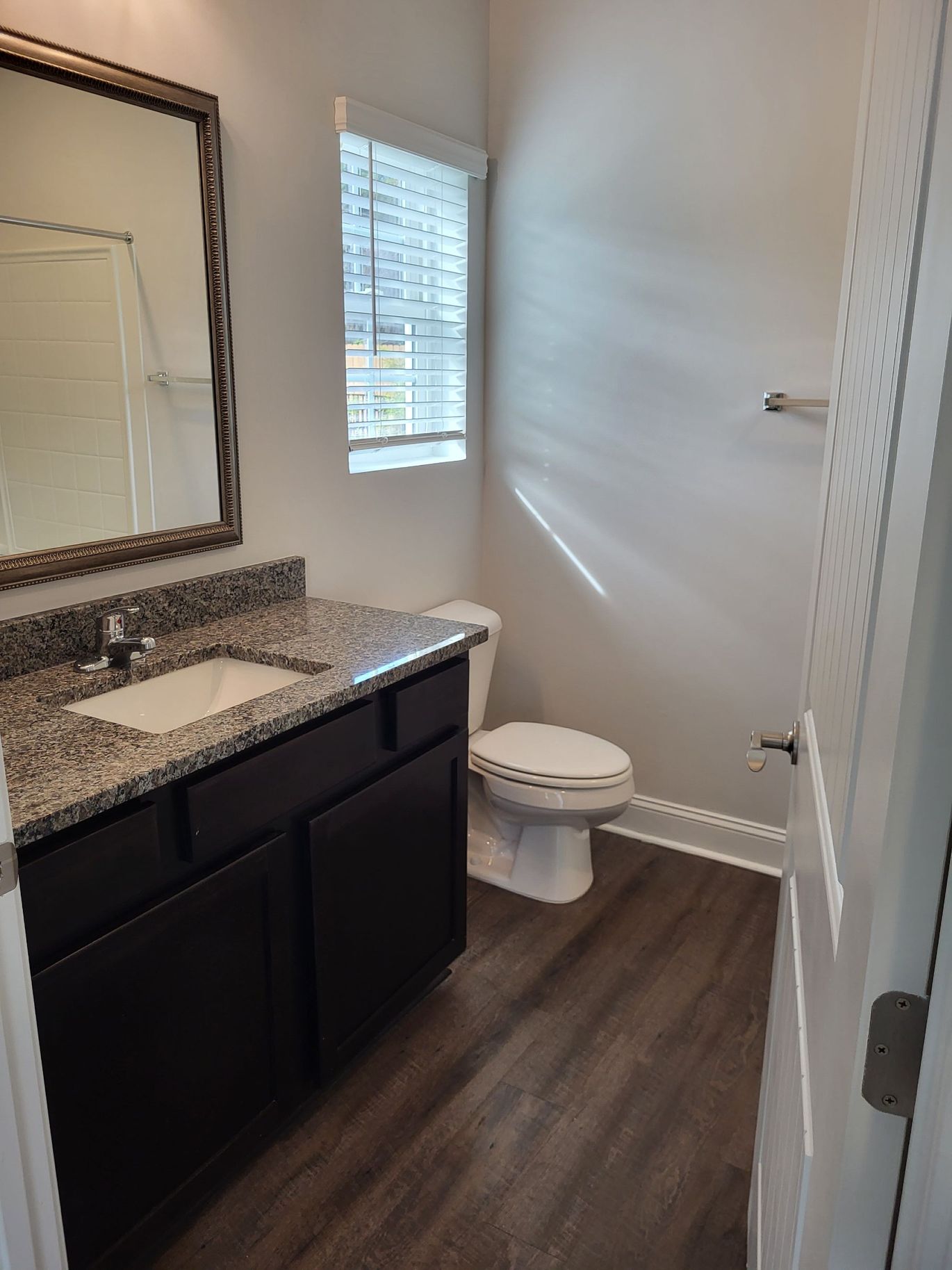 Unstaged Primary Ensuite Bathroom