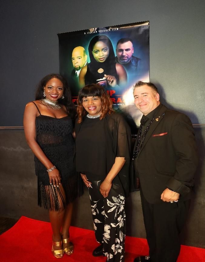 Jillian (middle) with cast members Jacinth Headlam and Bill Pugh