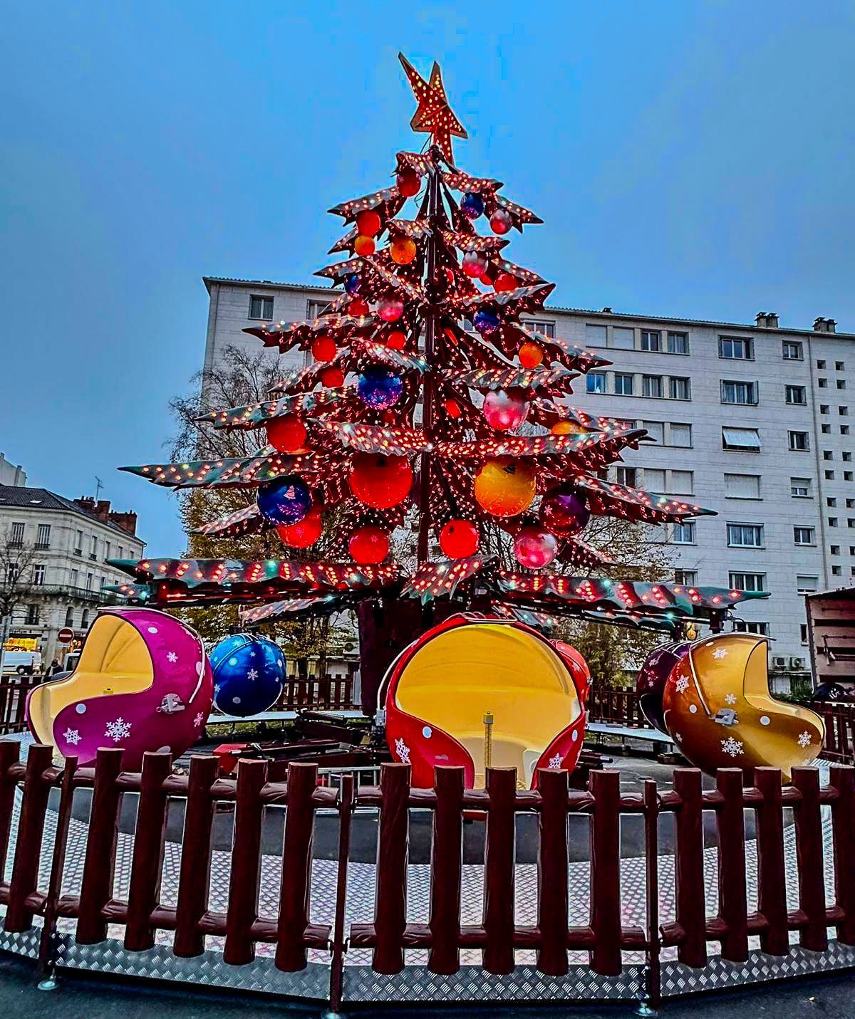 A christmas tree with a star on top of it