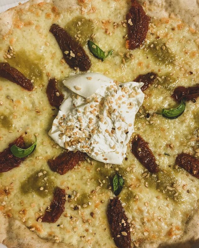 pizza bianca