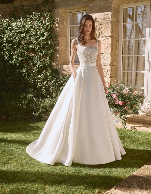 abito da sposa romantico