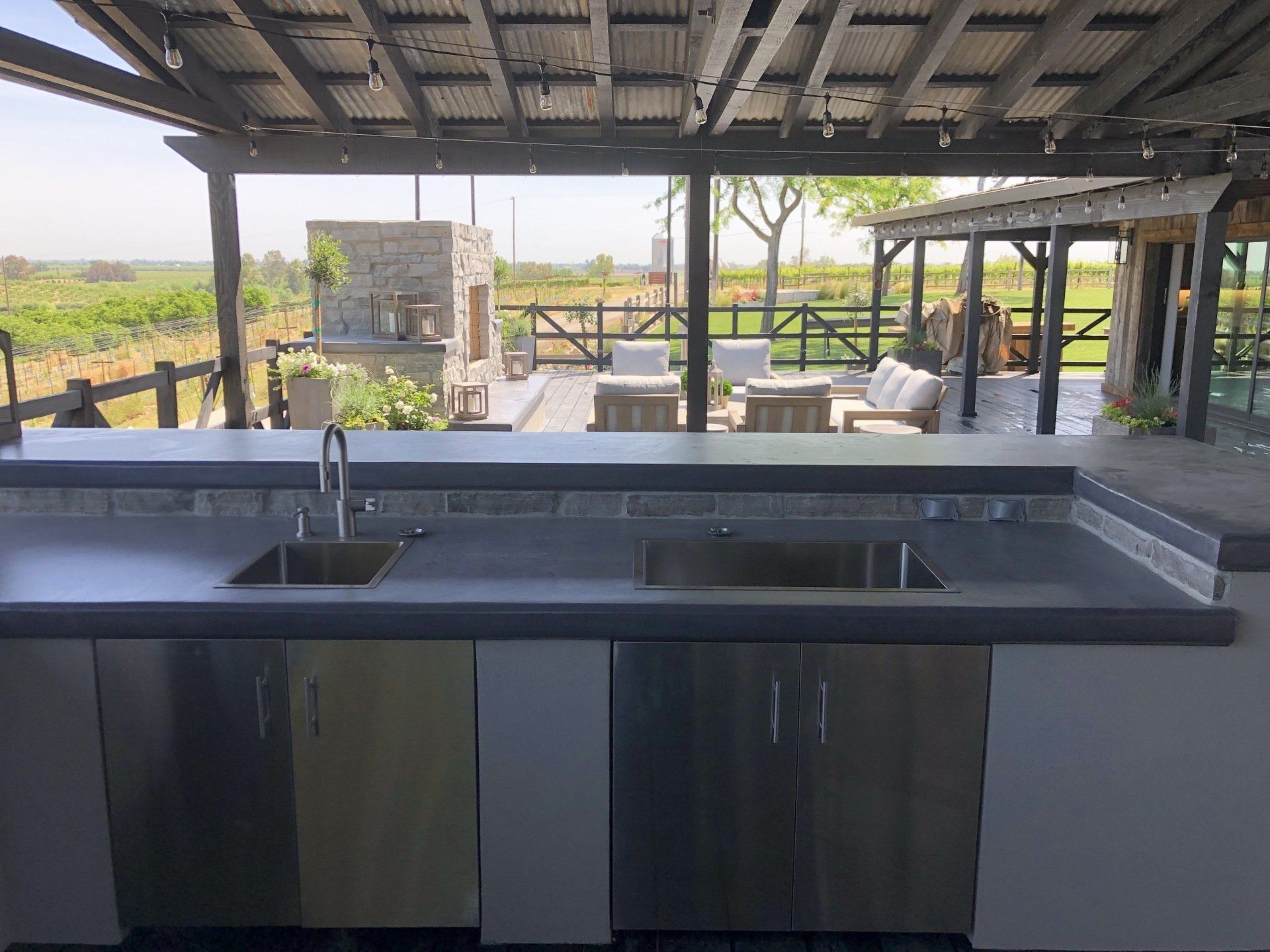 Country Project Outdoor Kitchen Grill