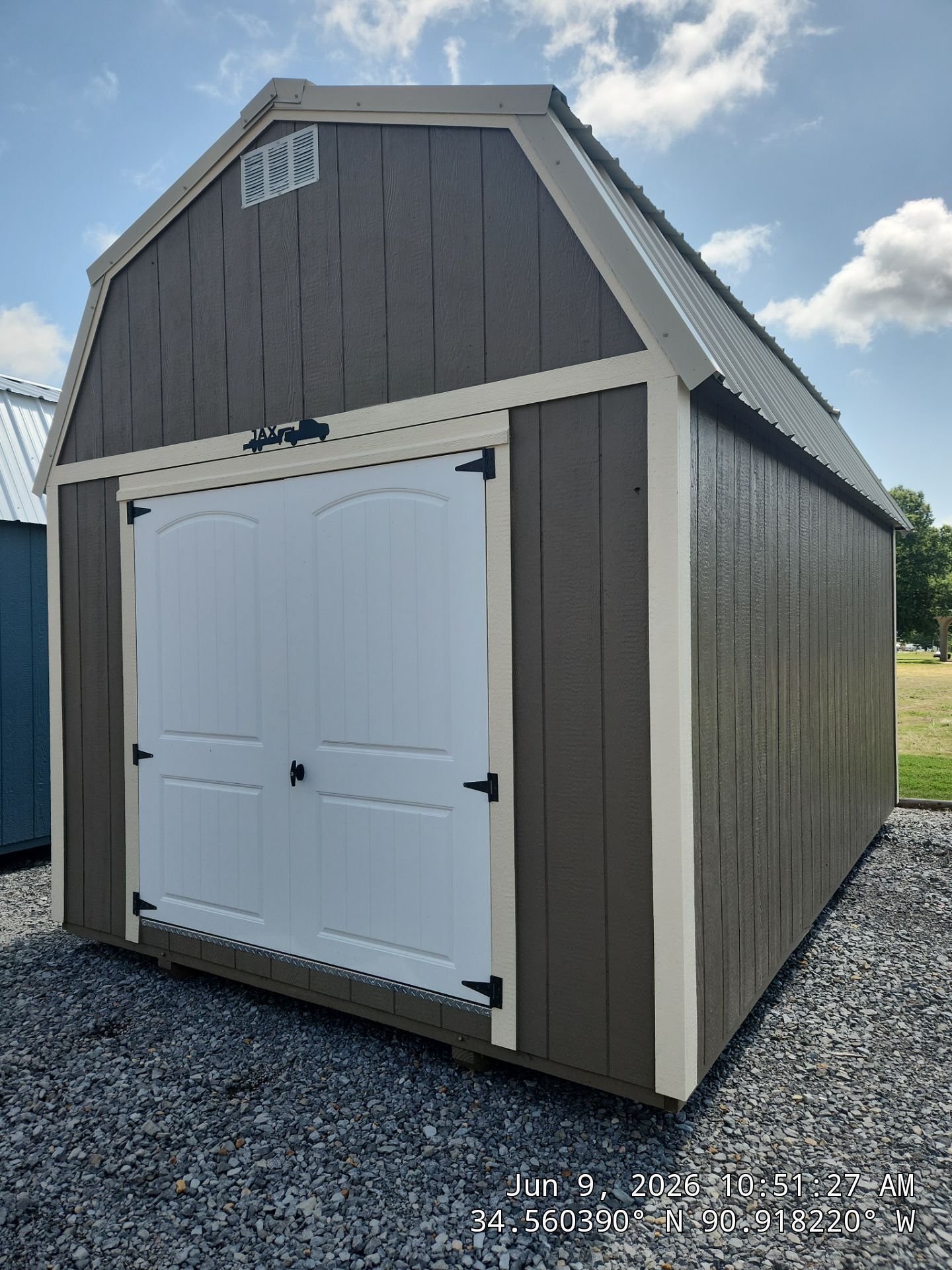 lofted barn