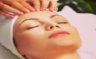 Aromaworks facial