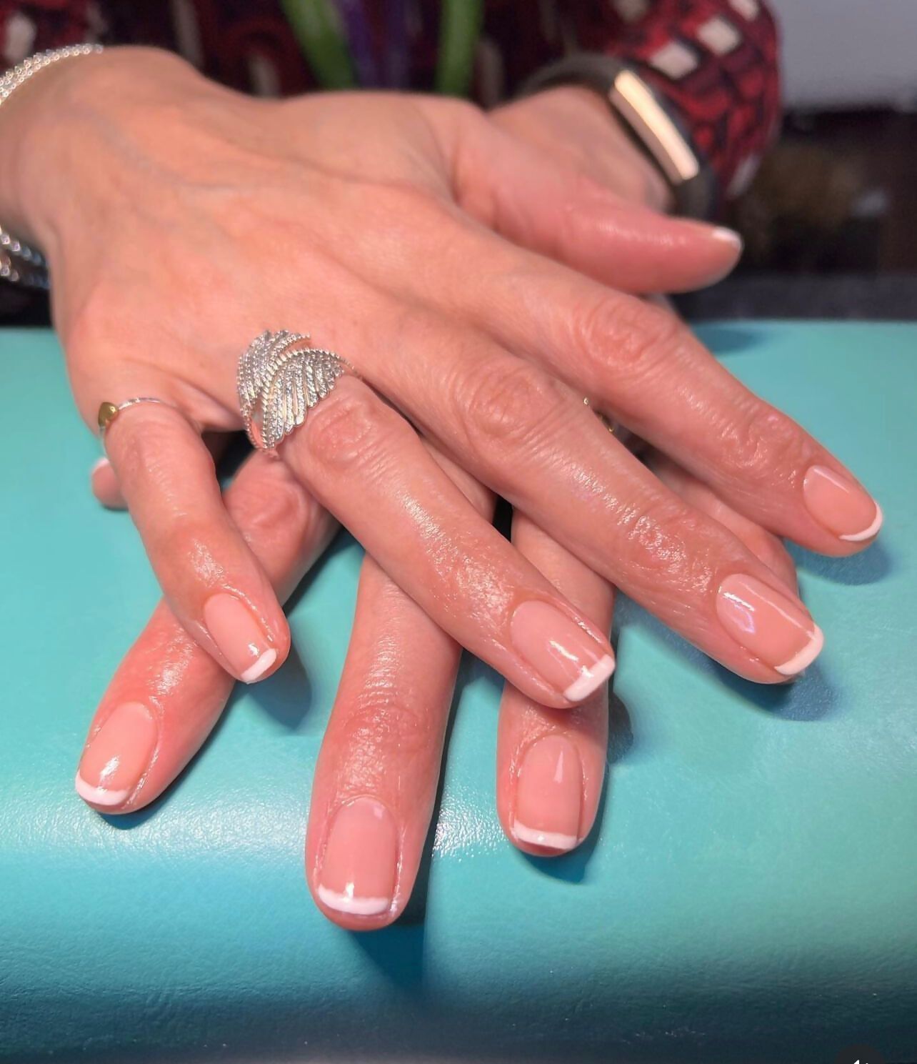 nails