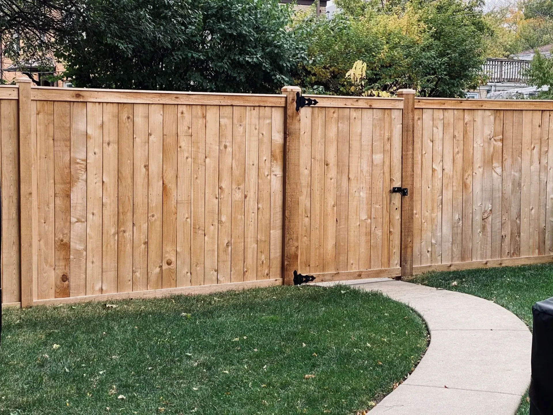 wood privacy fence with gate peoria il