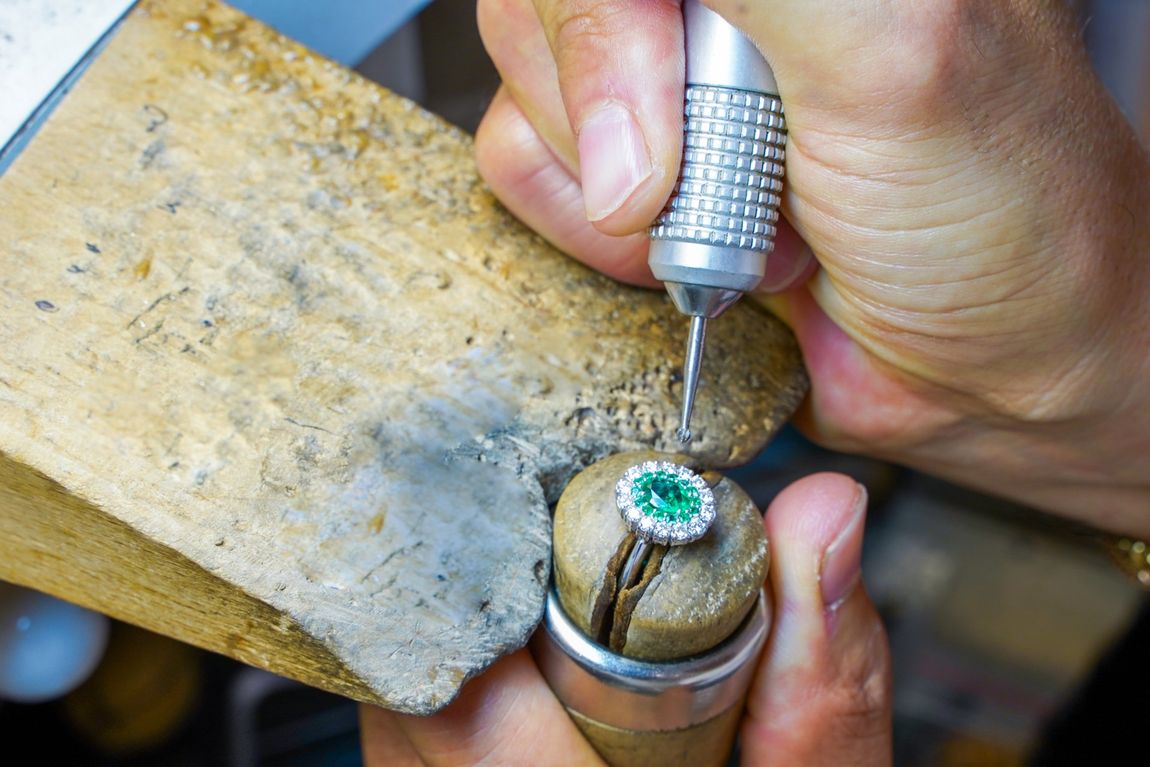 Lucidatura di un anello