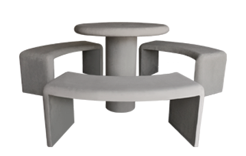 Juego de mesa redonda con tres bancas