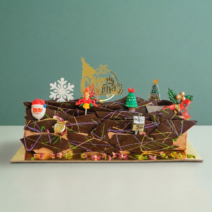 dubai christmas log cake
