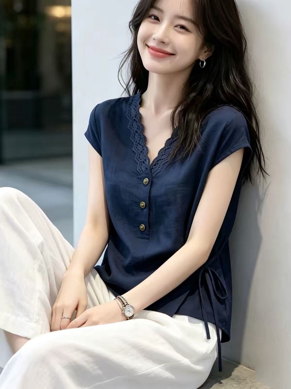 ?一眼淪陷的精緻款    ✨溫柔蕾絲V領上衣