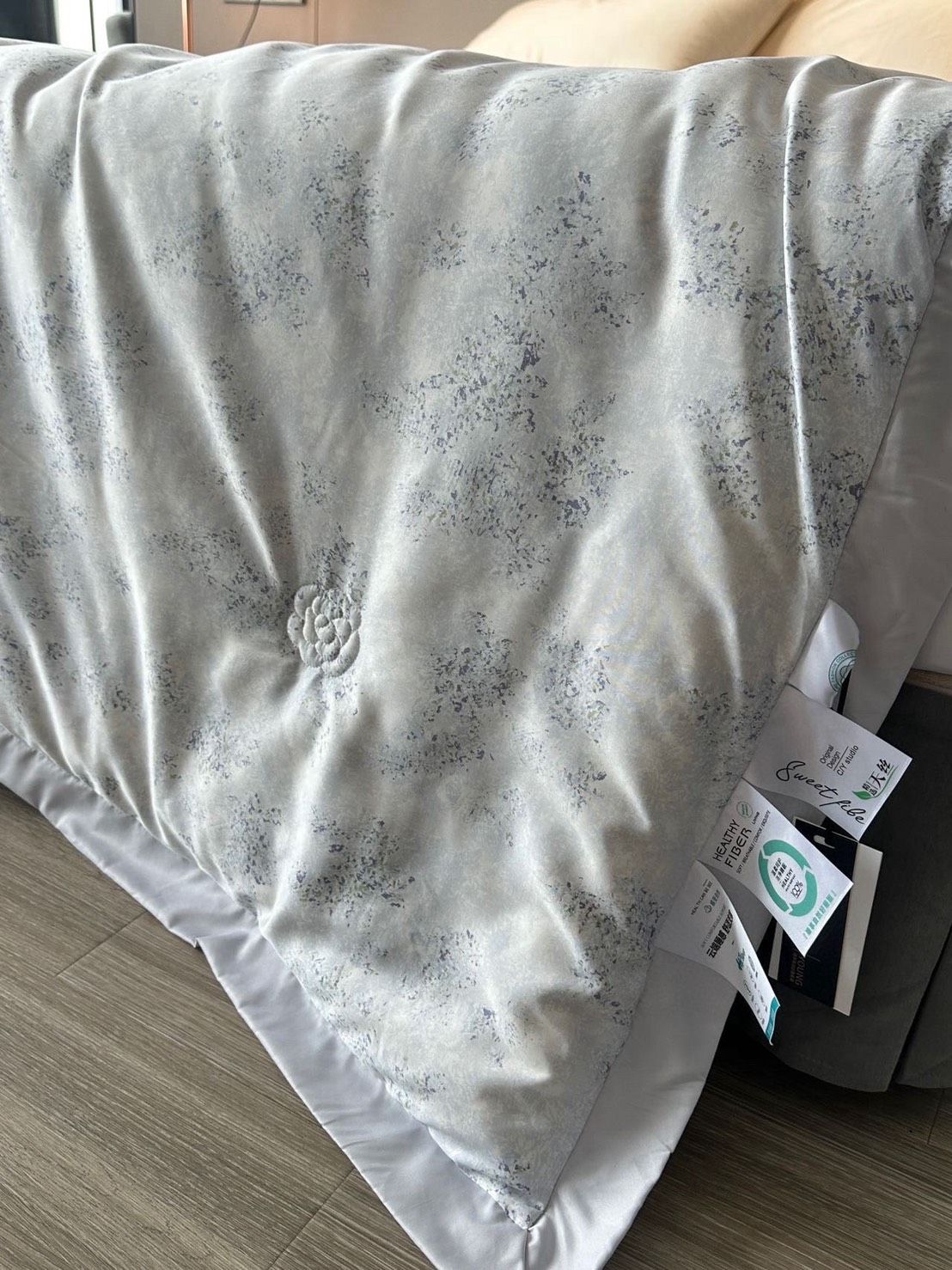 ㊙️美安獨家免運㊙️ 虧本抵債‼ ❌原價 5990 品牌尾單?特價1580一套 【母嬰A類抑菌竹語天絲夏被】
