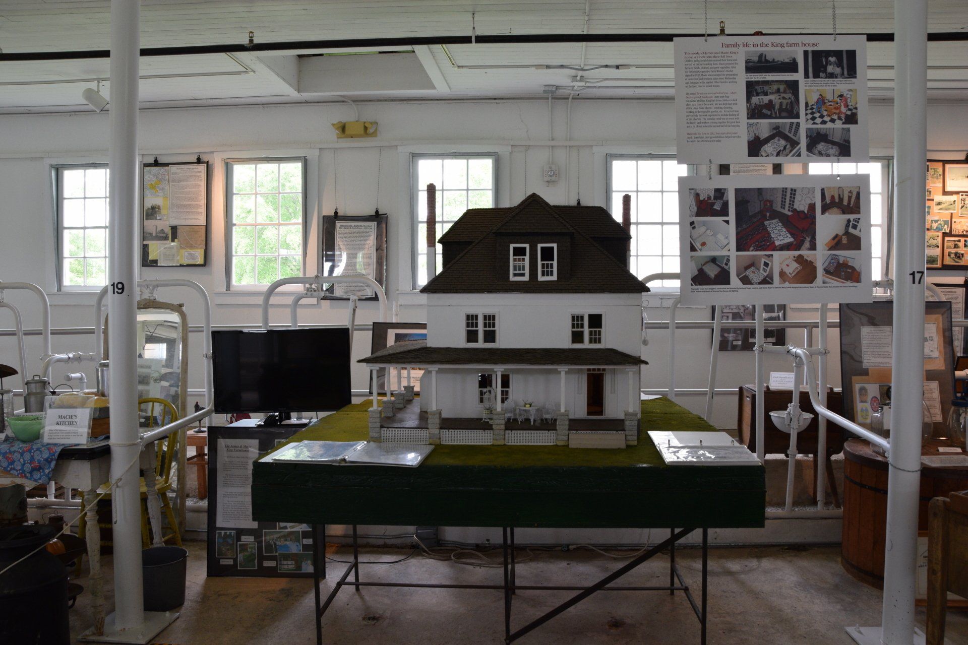 A replica of the King Barn House on display in the MOOseum.