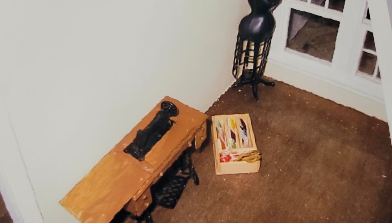 Sewing area in King farm house model