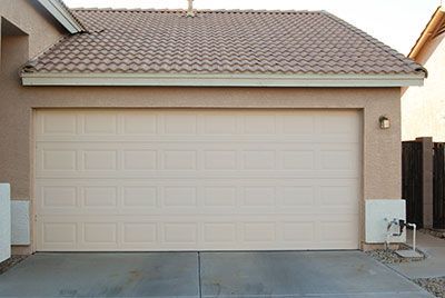 hurricane-resistant garage doors
