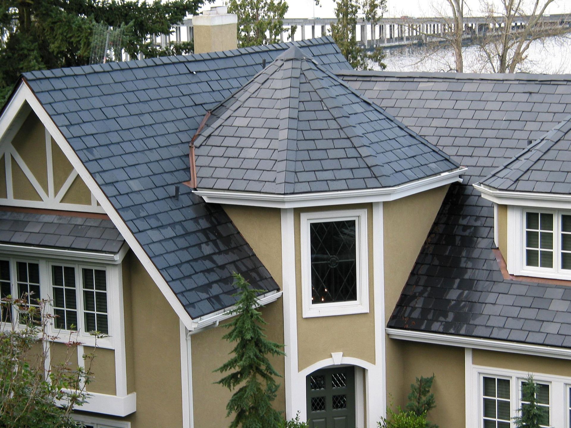 roofing services 42