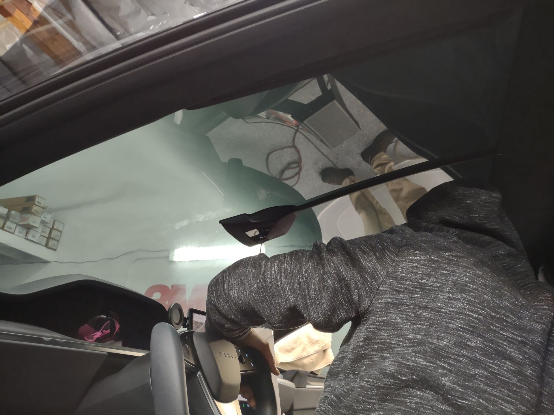 Automobile Window Tinting Services Roman Tint Inc. in Rialto, CA