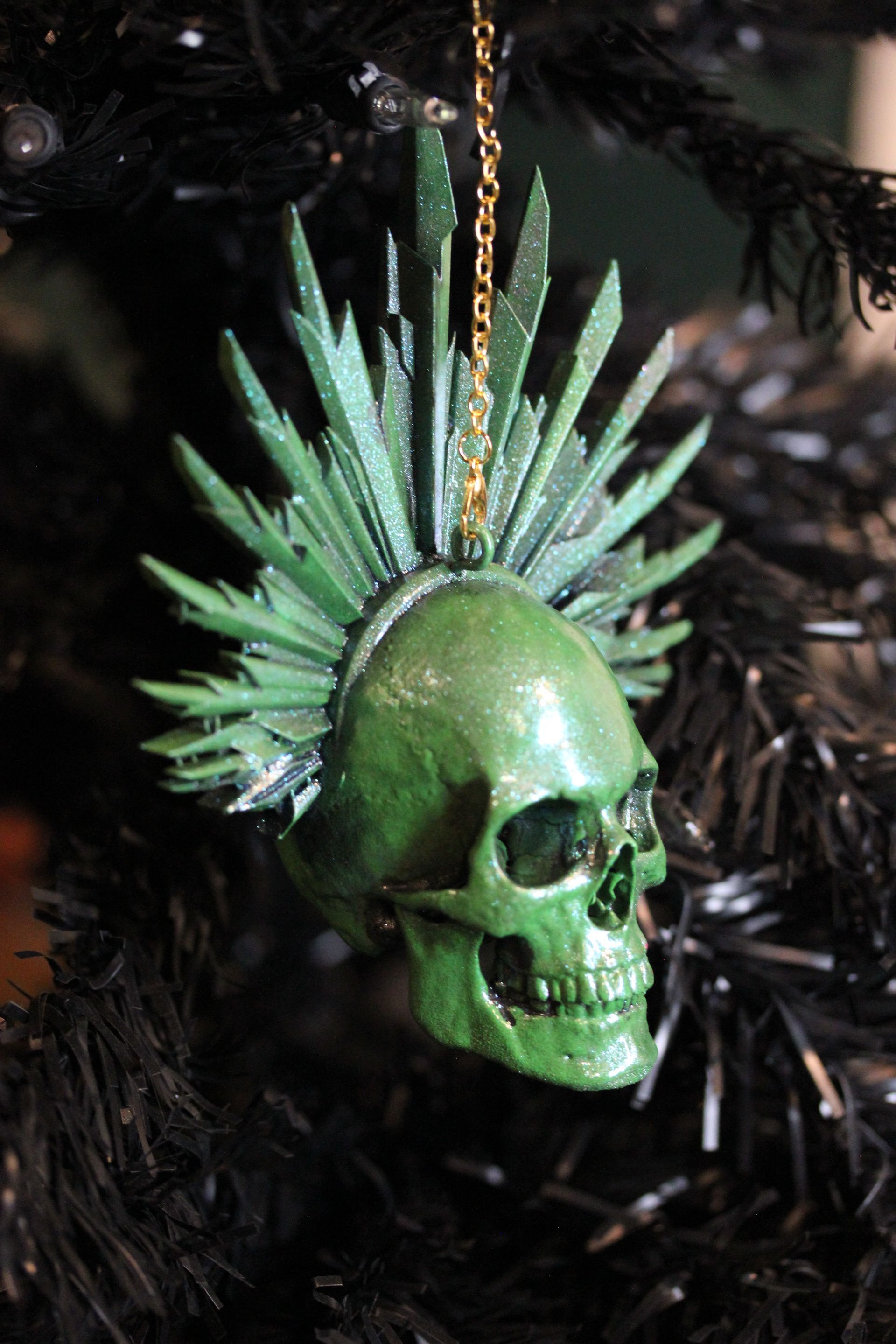 Skull With Rays:  Green Antique