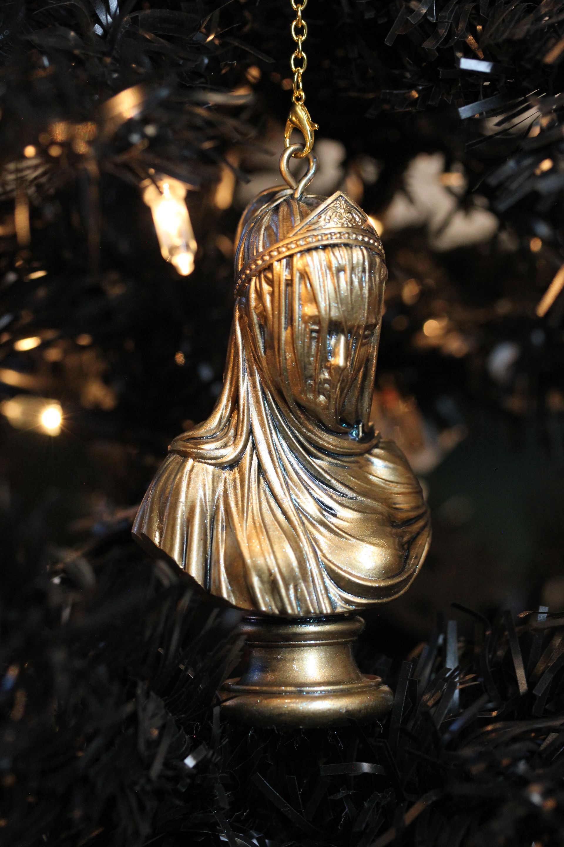 Shrouded Lady:  Gold