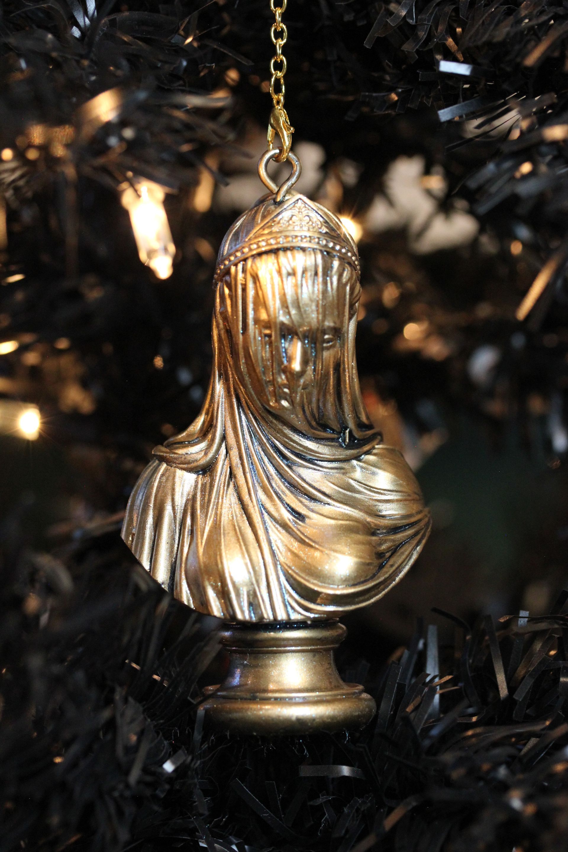 Shrouded Lady:  Gold