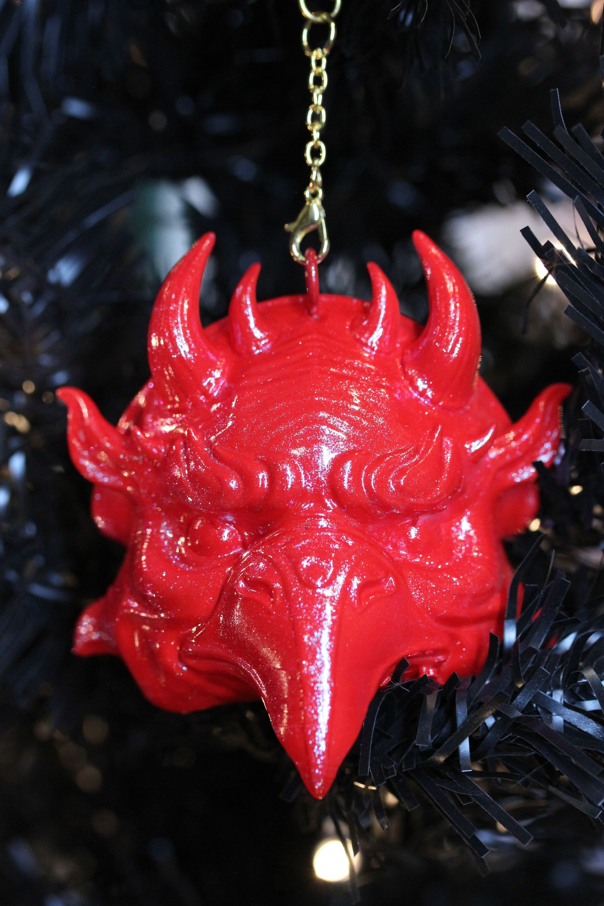 Demonic Beaked Bird:  Red