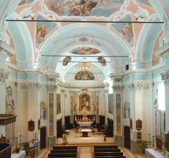 Restaurierung von Kircheninnenräumen