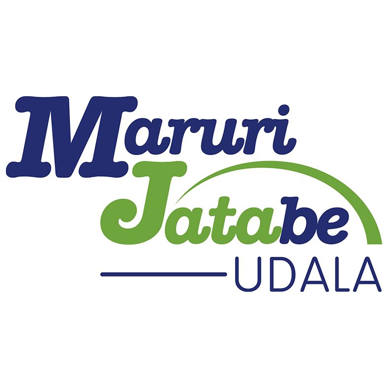 Logotipo del MUNICIPIO de Maruri Jatabe: texto azul y verde, línea curva sobre