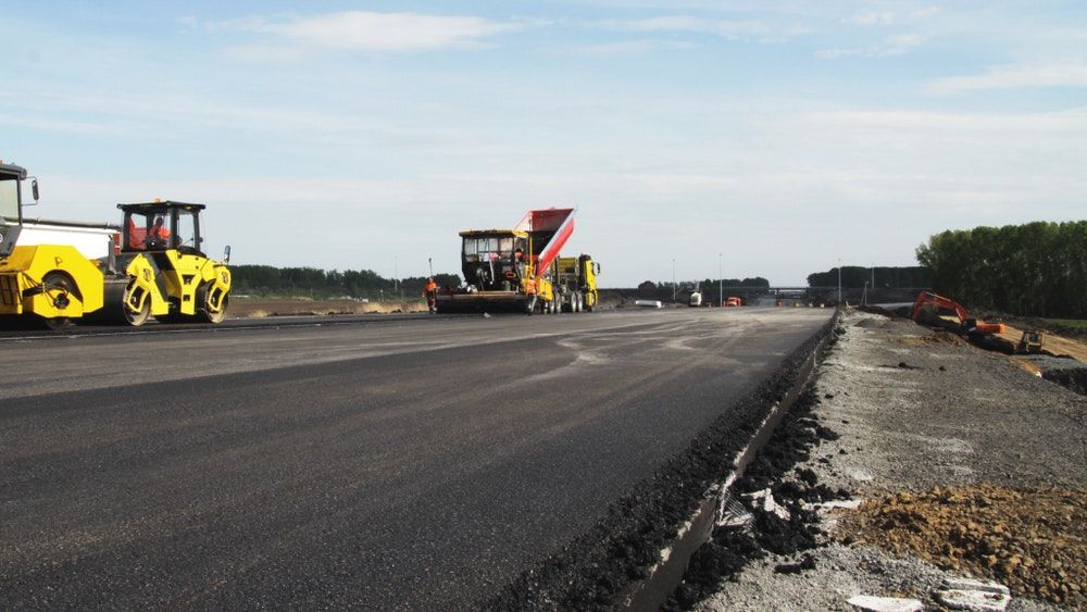 Commercial hardstand and access road preparation machinery