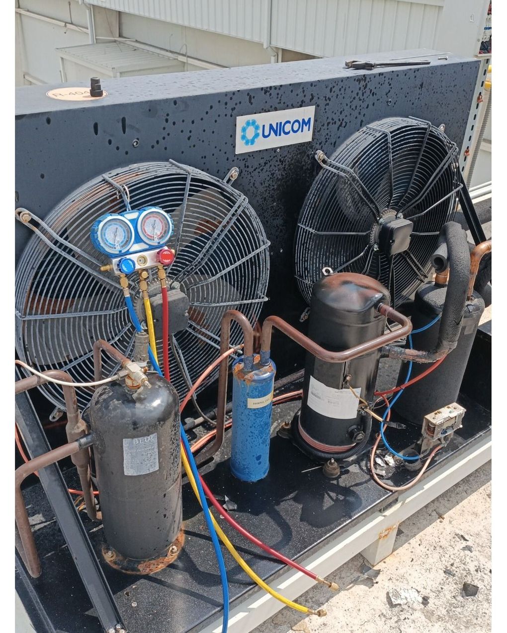 Mantenimiento en almacén moderno
