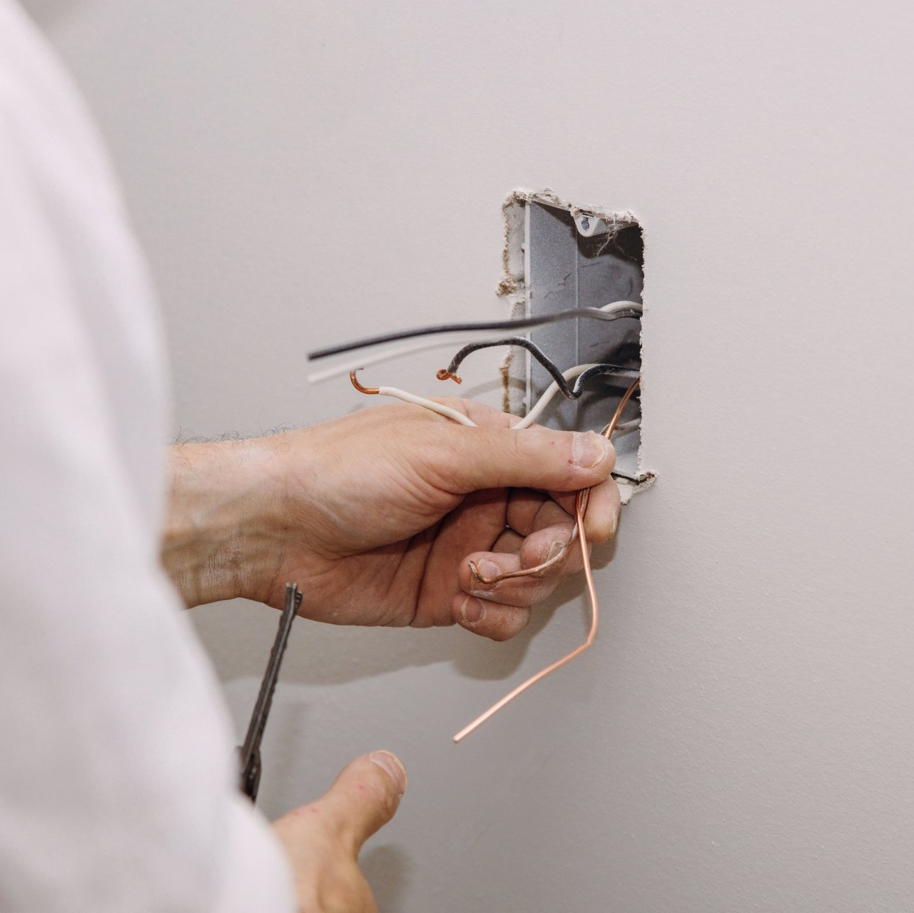 outlet with wires pulled
