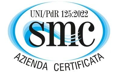 SMC certification logo with blue oval and text “UNI/PdR 125:2022” and “AZIENDA CERTIFICATA”