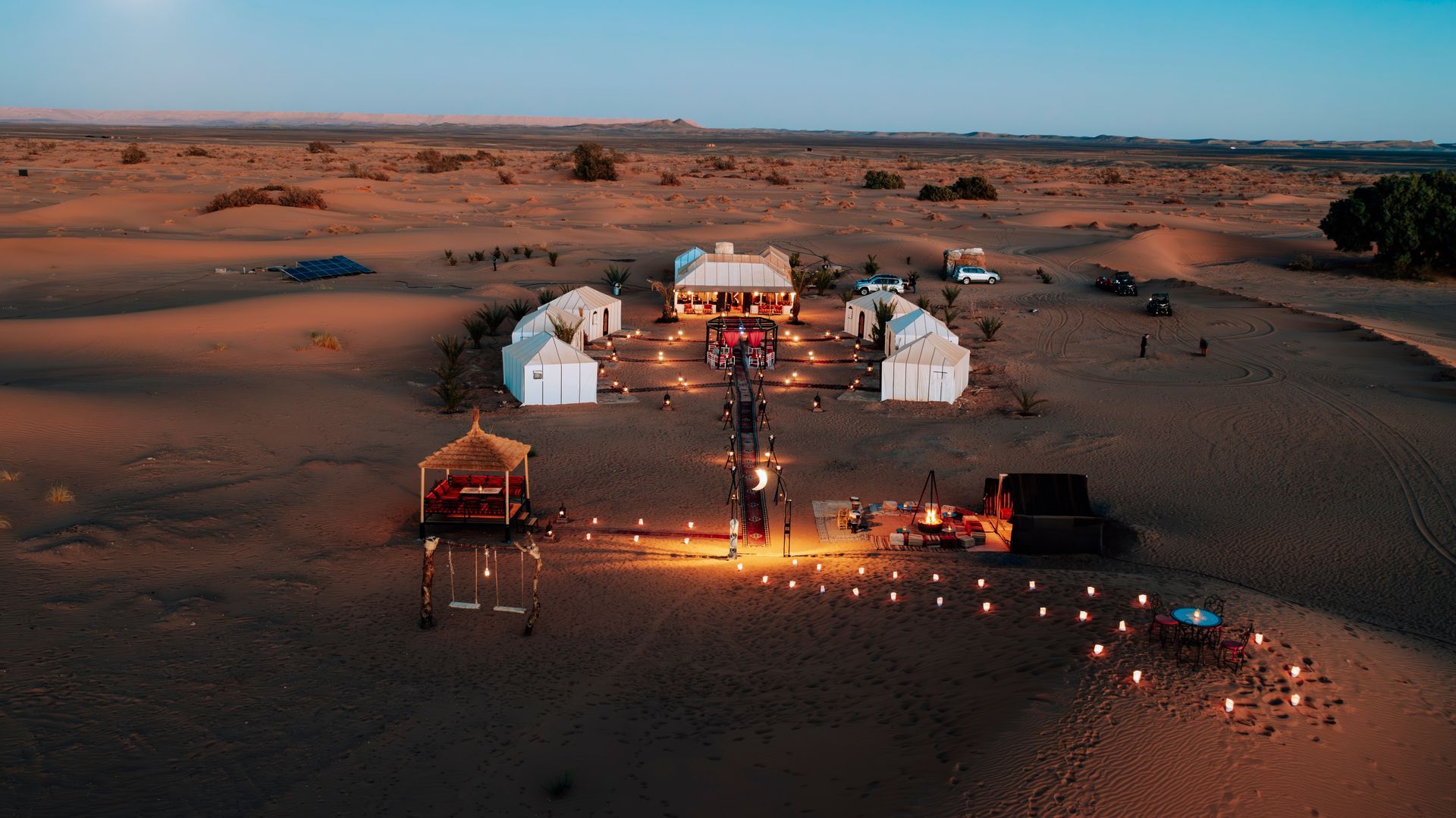 LODGE OR TENTS STAY