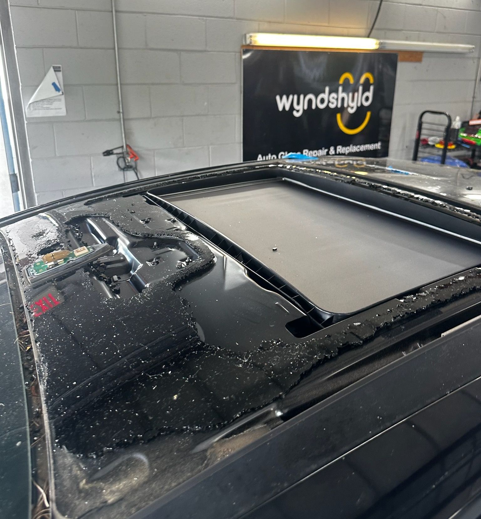 Sunroof Replacement in East Cobb, GA Sunroof Replacement in East Cobb, GA