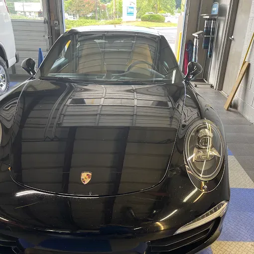 Porsche windshield replacement near East Cobb, GA Porsche windshield replacement near East Cobb, GA