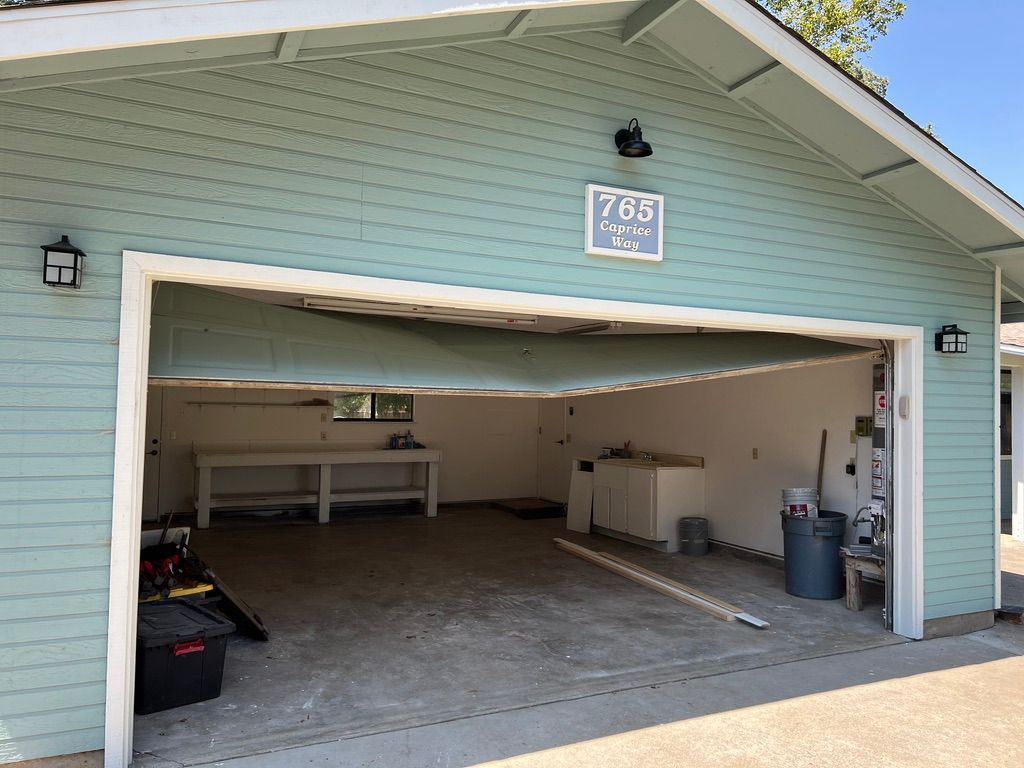 Garage Door Repair Services Garage Door Repair Services