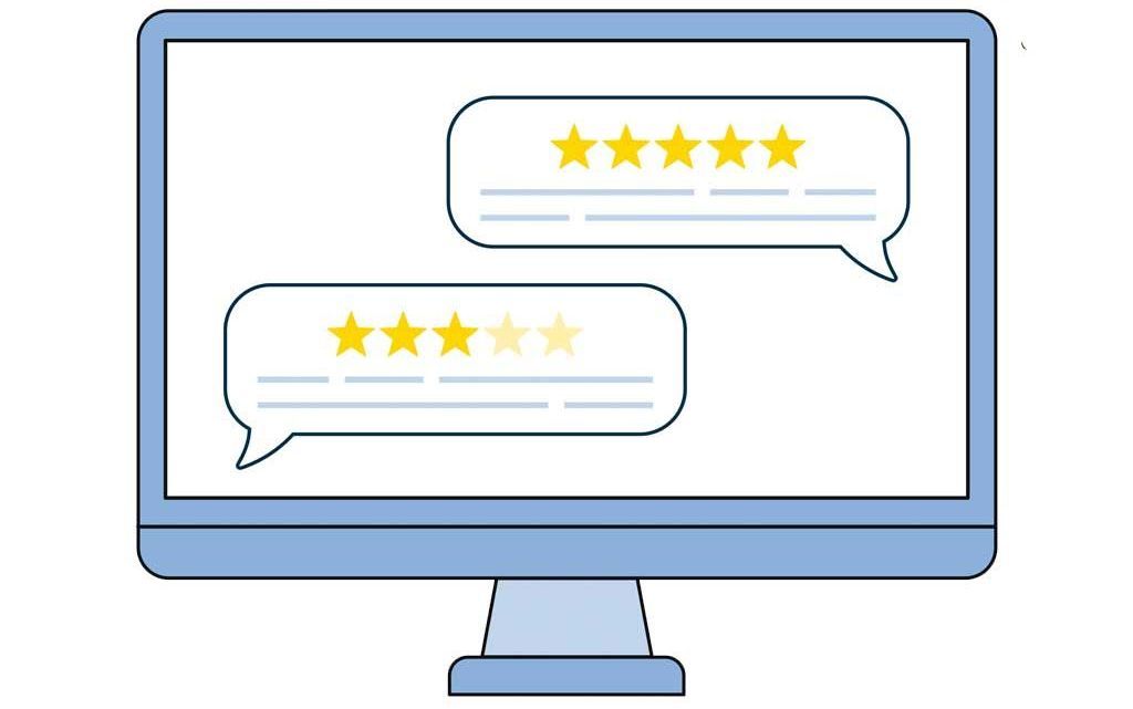 Computer monitor showing two speech bubbles with star ratings and review lines