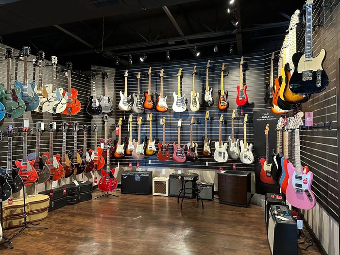Nashville music store