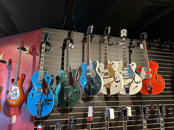 guitar sales near me
