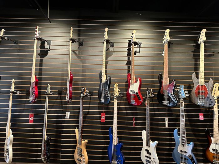 Guitar music stores near me