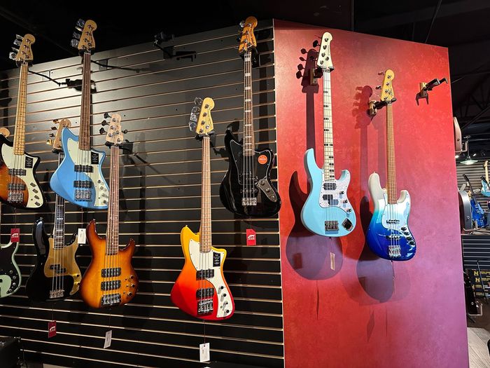 Guitars for sale in Nashville, TN