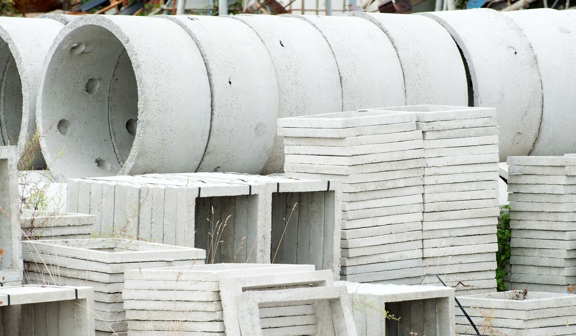 Precast concrete ready to be installed in the site